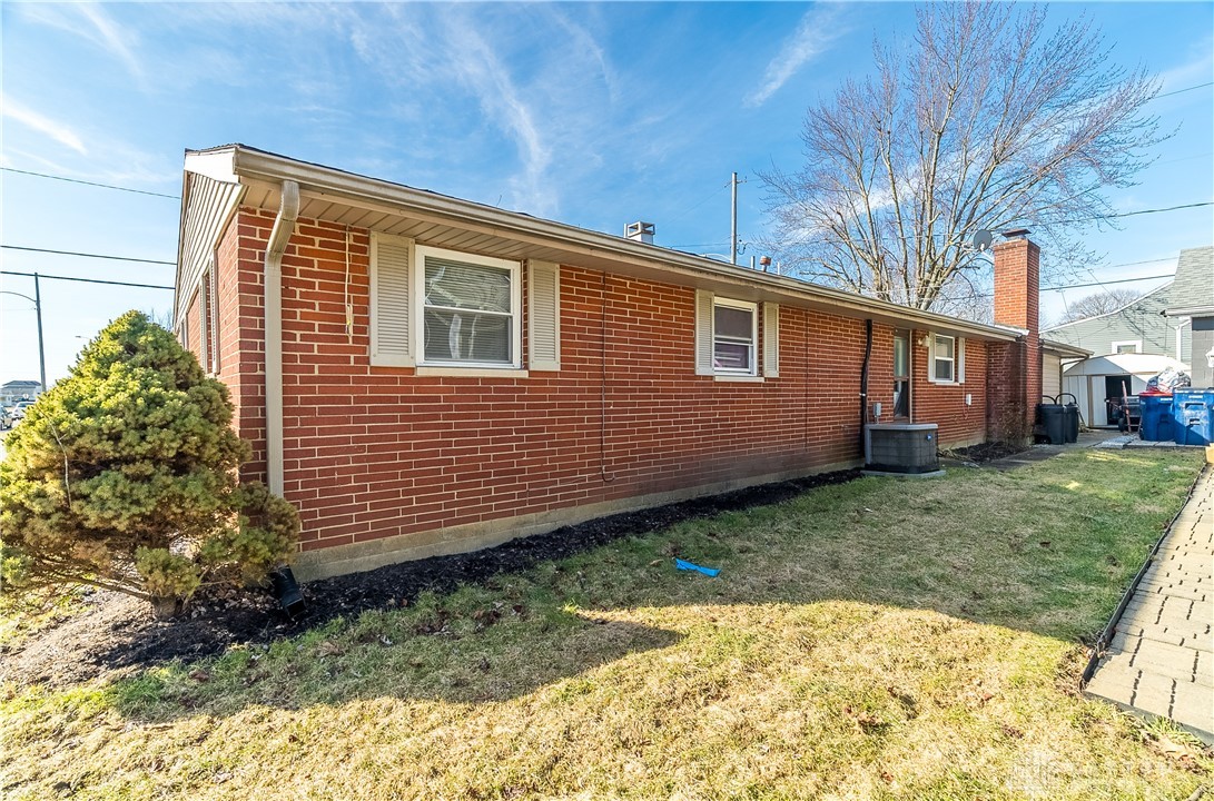 728 Brice Avenue, Piqua, Ohio image 25