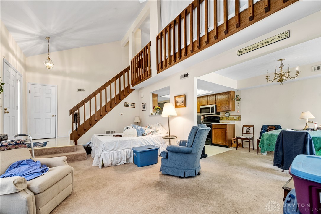 3635 Country Ridge Drive, Mason, Ohio image 3