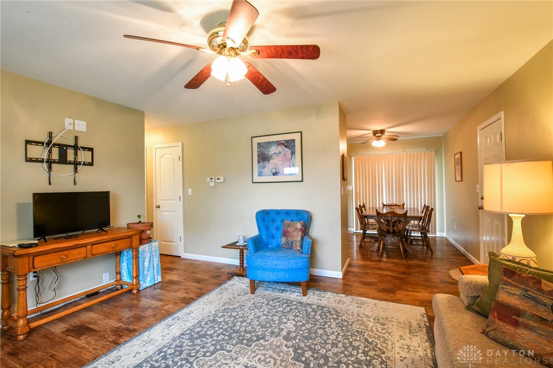 1367 Sheridan Court, Troy, Ohio image 9