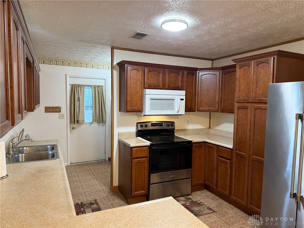 409 Skyview Drive, Vandalia, Ohio image 23