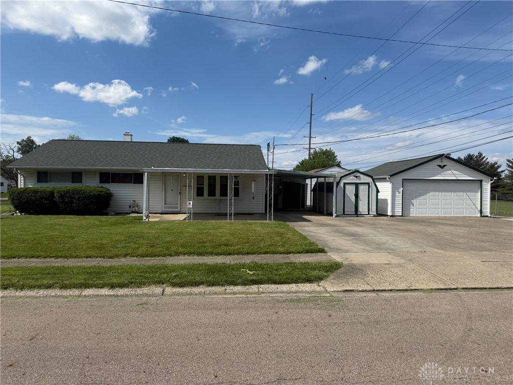 409 Skyview Drive, Vandalia, Ohio image 1