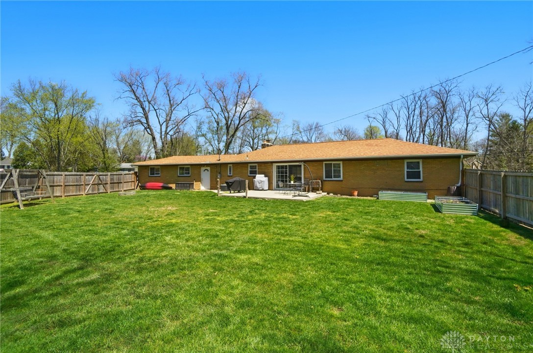 1111 Darlington Drive, Beavercreek, Ohio image 50