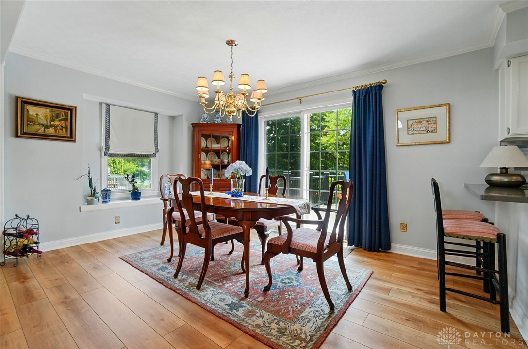 1528 Brook Park Drive, Troy, Ohio image 13