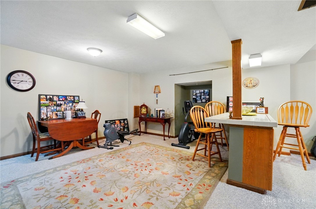 1528 Brook Park Drive, Troy, Ohio image 37