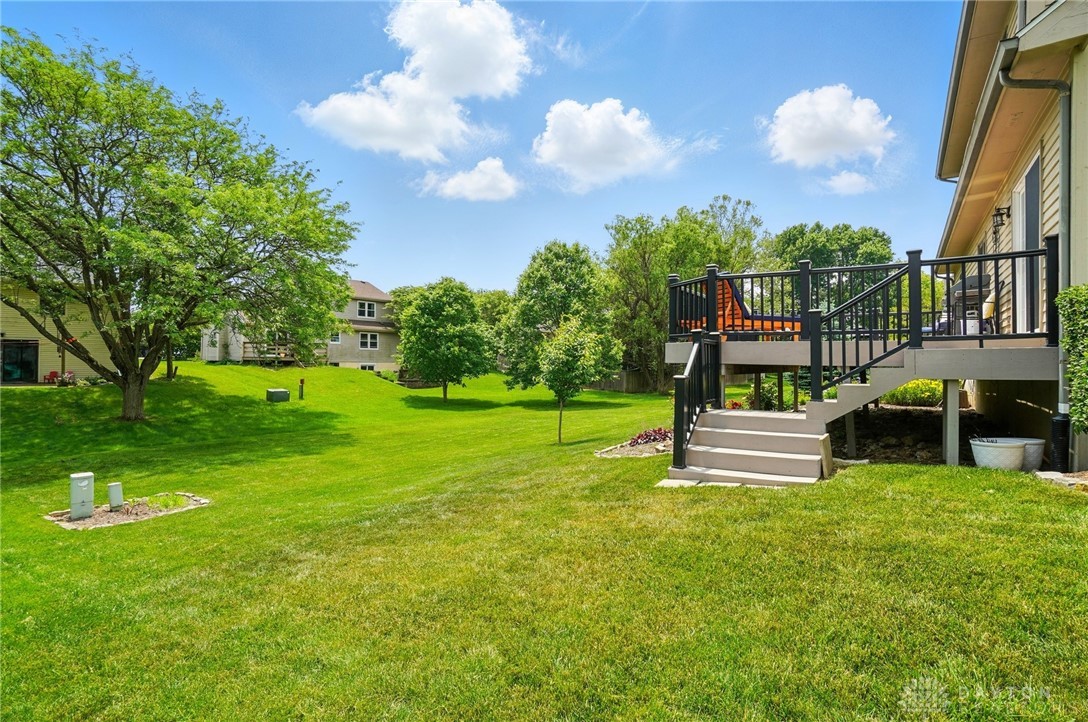 1528 Brook Park Drive, Troy, Ohio image 48