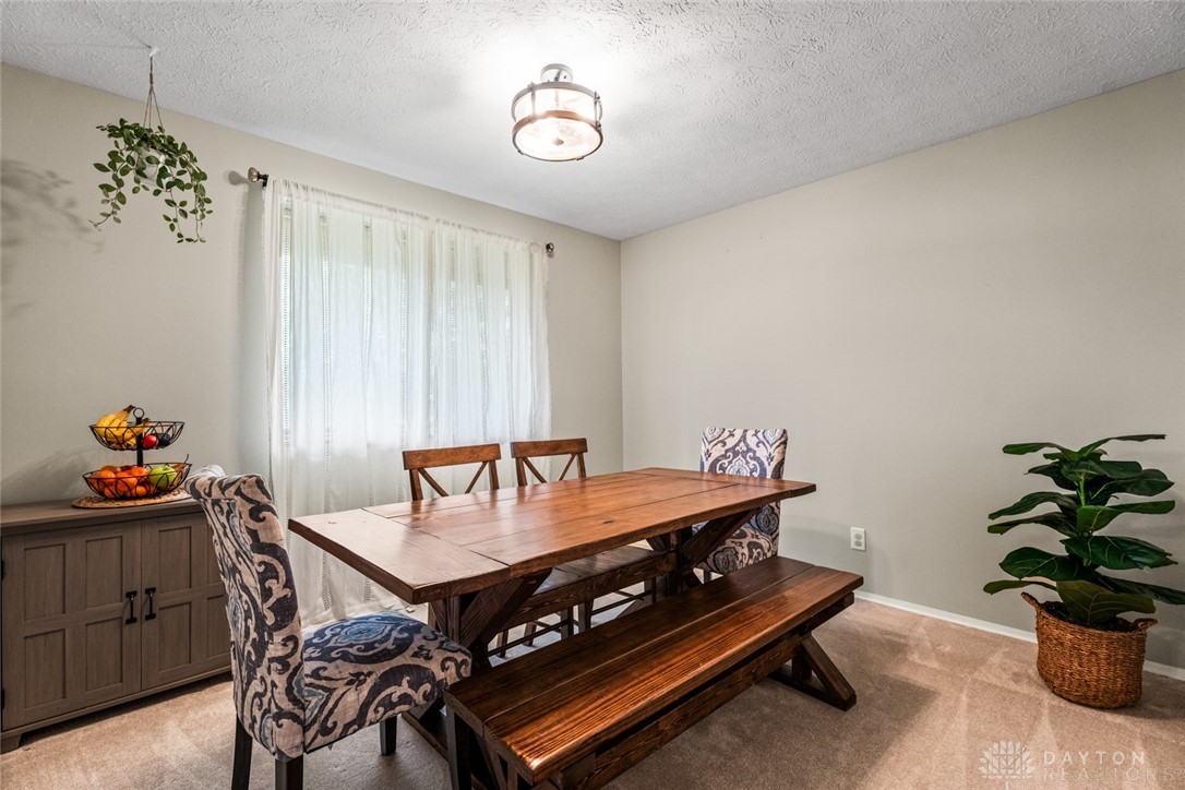 3113 Village Court, Beavercreek, Ohio image 12