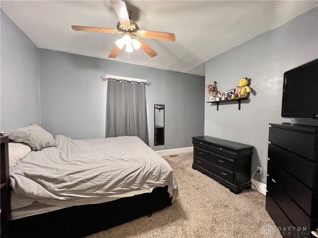 221 Harrison Street, Middletown, Ohio image 13