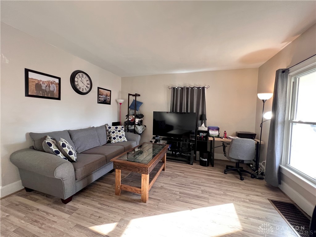 221 Harrison Street, Middletown, Ohio image 6