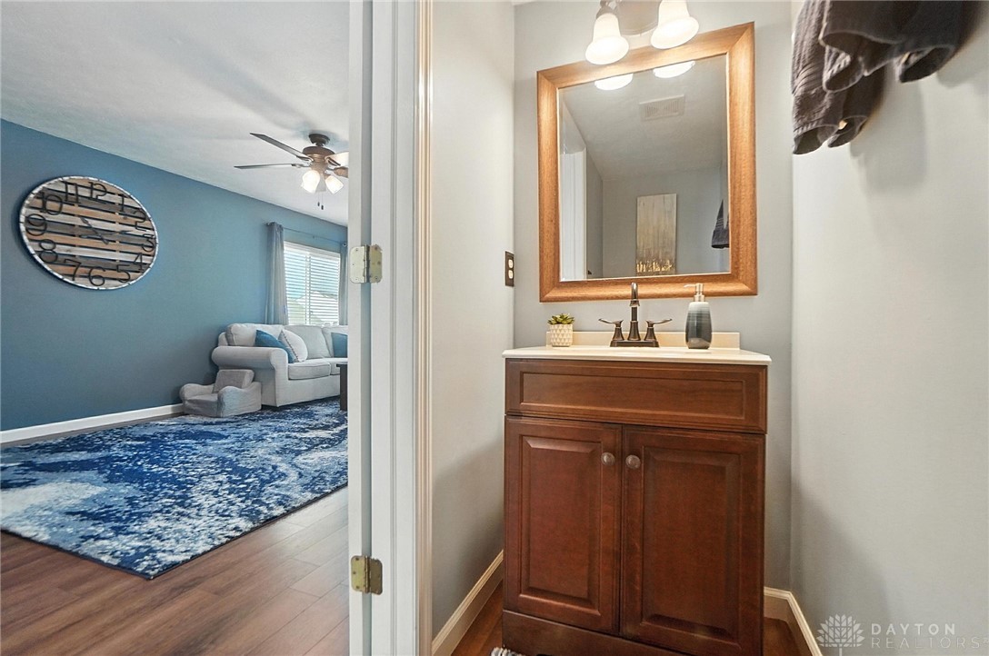 Miamisburg, Ohio 45342, United States, 4 Bedrooms Bedrooms, ,3 BathroomsBathrooms,Residential,Active,177046