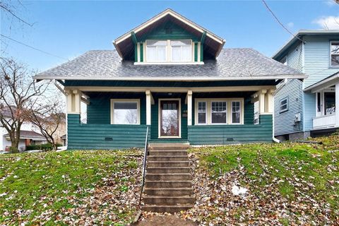 Photo of 40 Anderson Street, Dayton, OH 45410 (MLS # 949241)