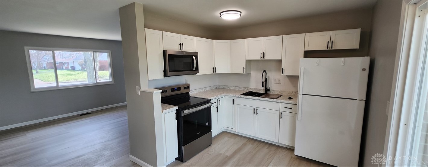 2014 Vermont Drive, Xenia, Ohio image 7
