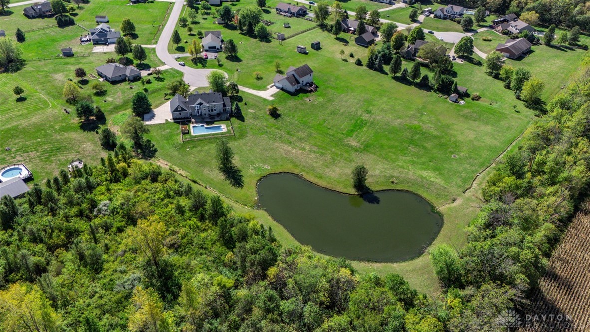 2693 Jade Pointe Court, Waynesville, Ohio image 6
