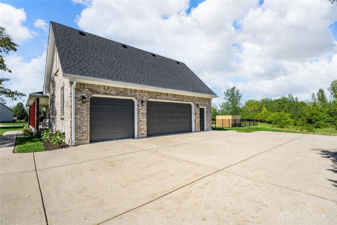 2693 Jade Pointe Court, Waynesville, Ohio image 15