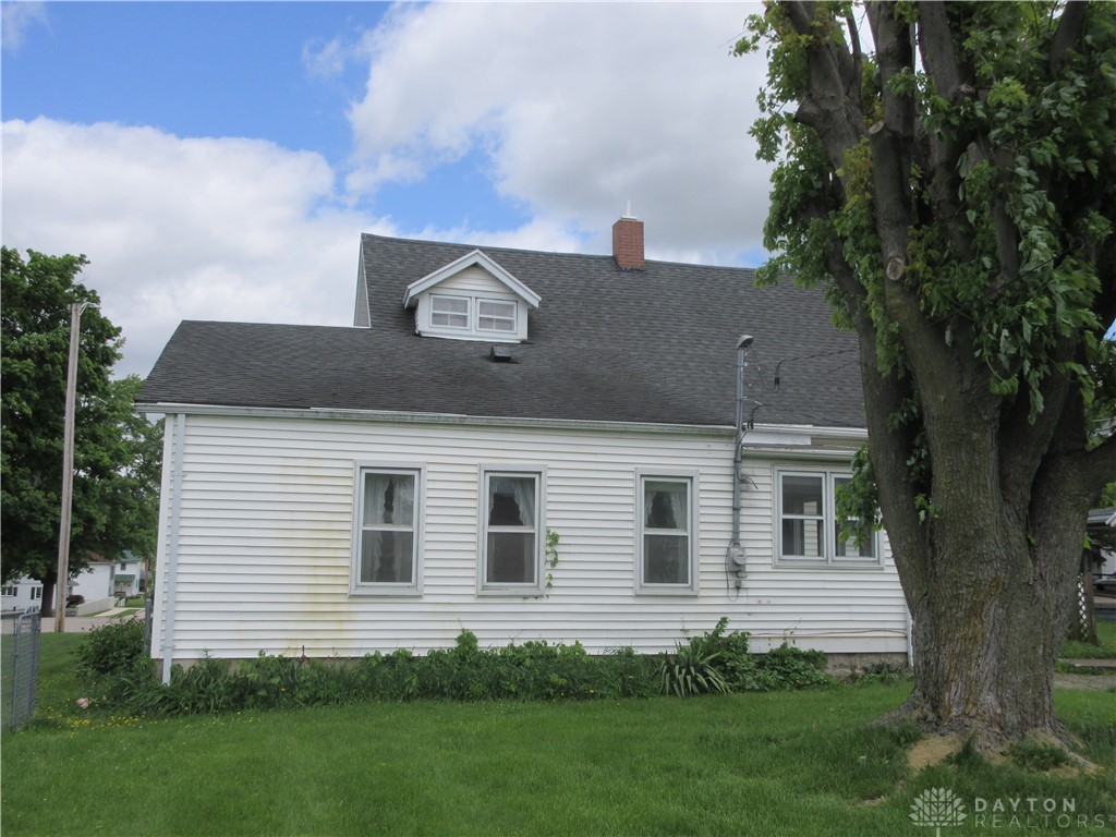203 E Main Street, New Paris, Ohio image 6