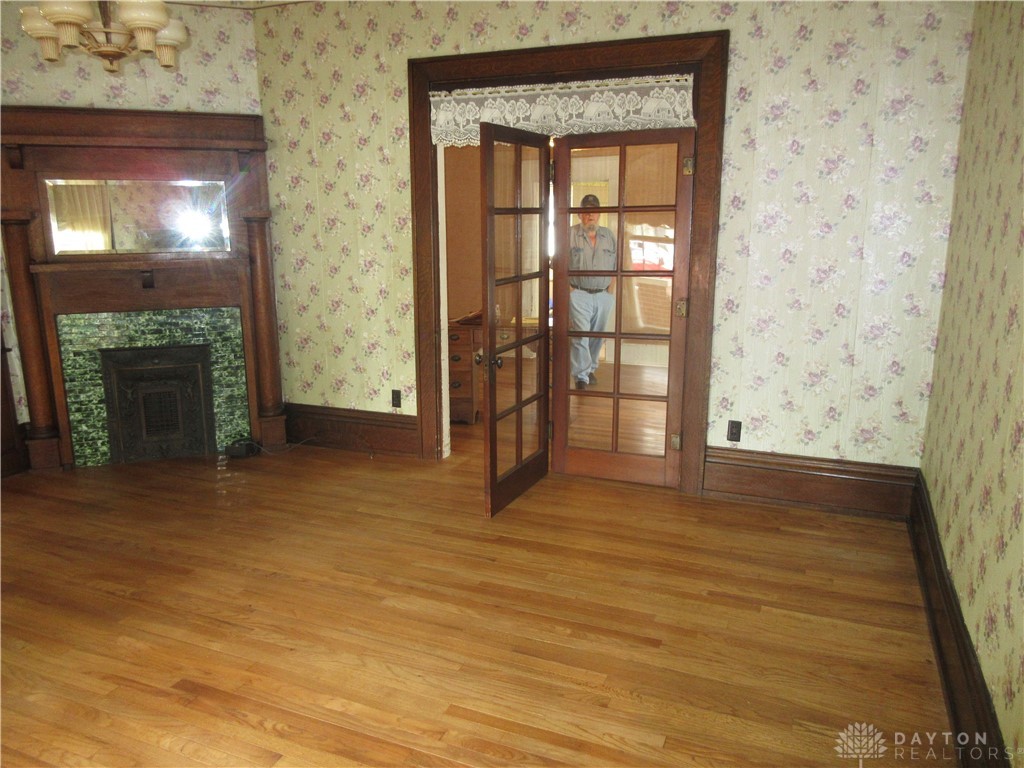 203 E Main Street, New Paris, Ohio image 11