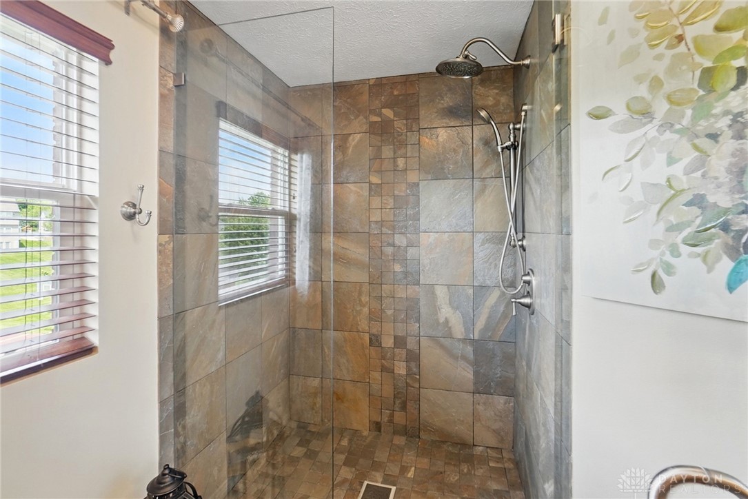 2288 Princess Drive, Beavercreek, Ohio image 28