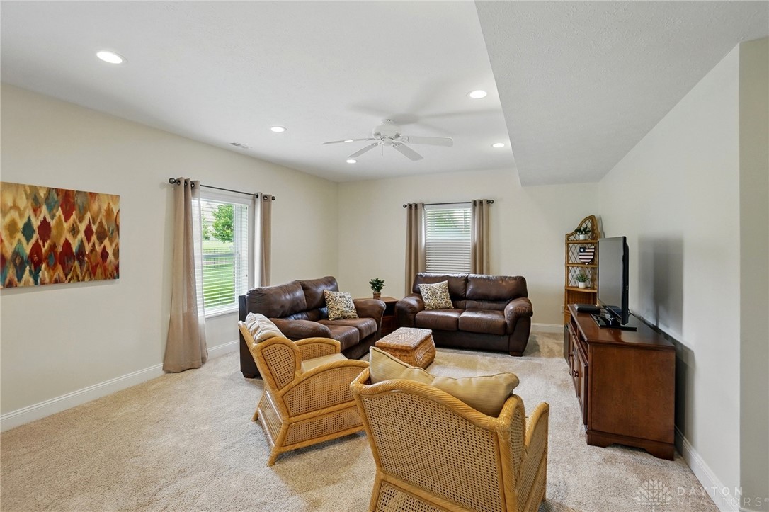 2288 Princess Drive, Beavercreek, Ohio image 40