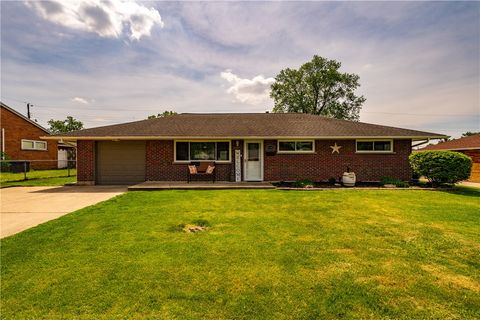 Photo of 2190 Renshaw Avenue, West Carrollton, OH 45439 (MLS # 957448)