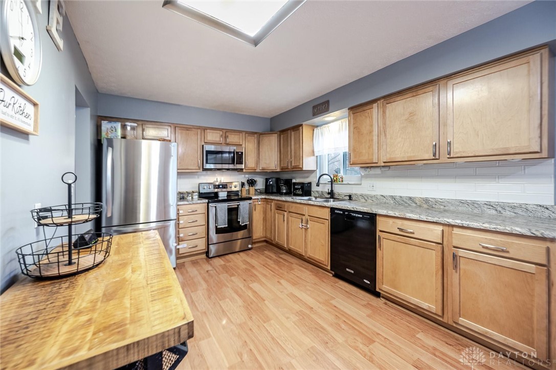 2530 El Camino Drive, Middletown, Ohio image 12