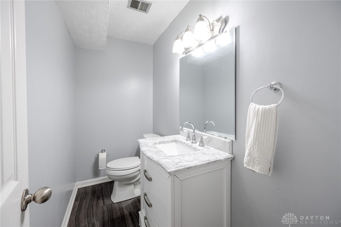 2530 El Camino Drive, Middletown, Ohio image 28