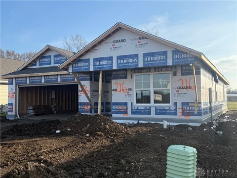 Photo of 216 Lightfoot Court, New Carlisle, OH 45344 (MLS # 947755)