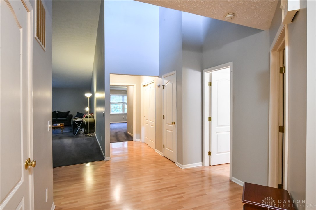 4826 Beechwood Lane, Middletown, Ohio image 8