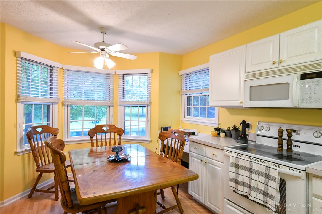 4826 Beechwood Lane, Middletown, Ohio image 22