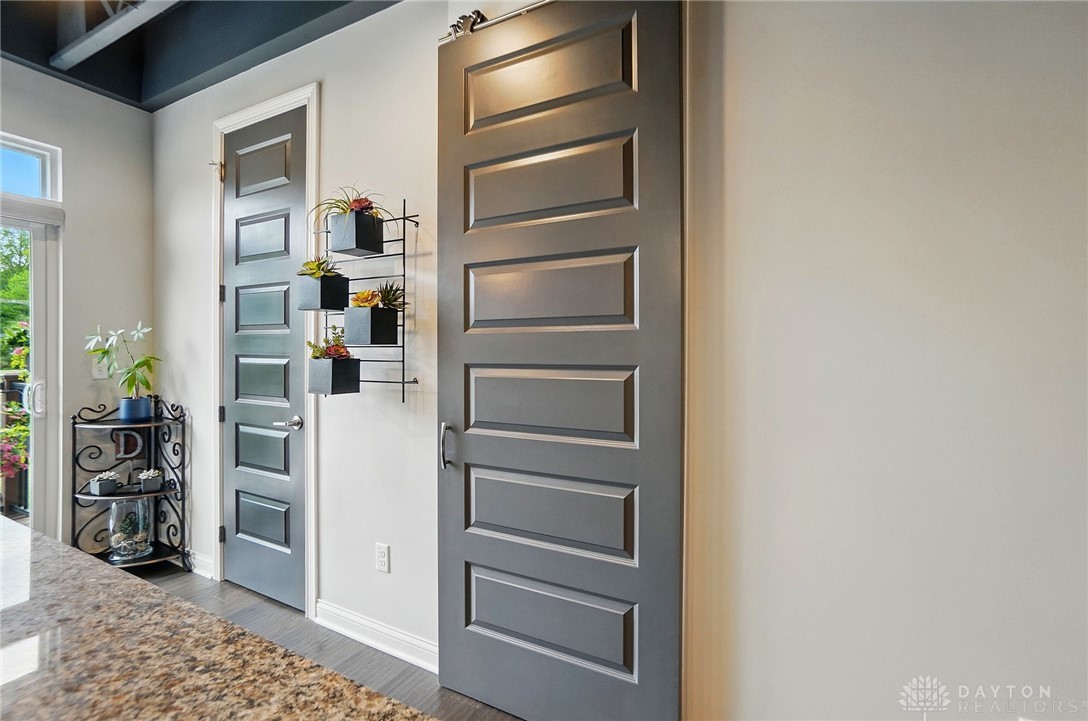 1205 Parklake Row, Springboro, Ohio image 20