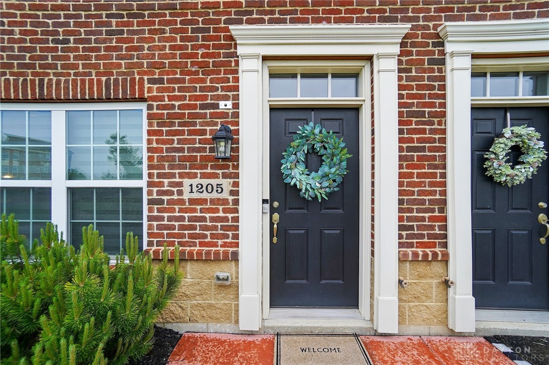 1205 Parklake Row, Springboro, Ohio image 6