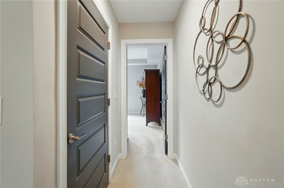 1205 Parklake Row, Springboro, Ohio image 39