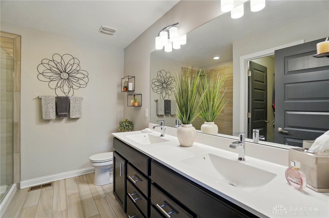 1205 Parklake Row, Springboro, Ohio image 41