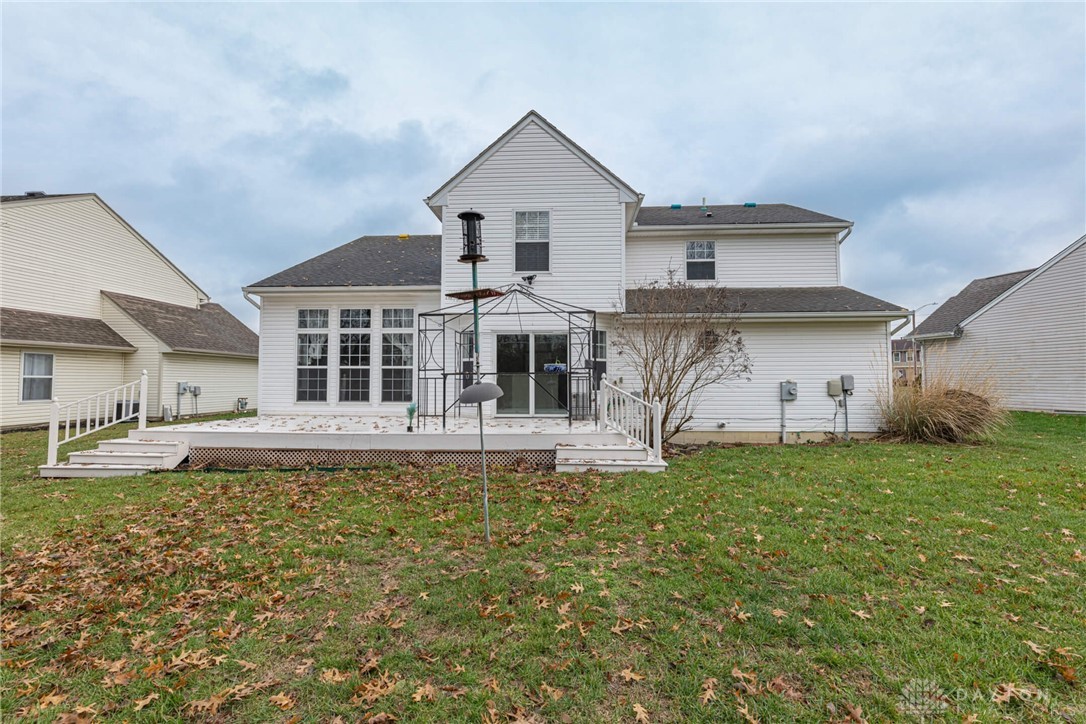 2215 Ferndown Drive, Miamisburg, Ohio image 39