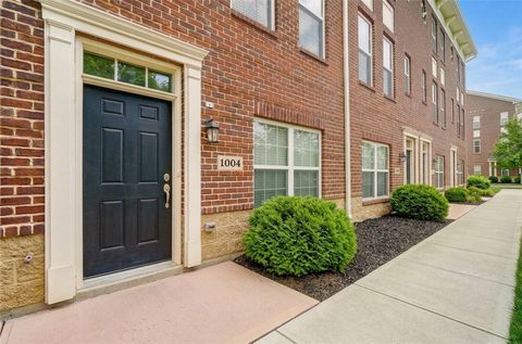 Homes For Sale - 1004 Parklake Row<br/> Springboro, OH 45066