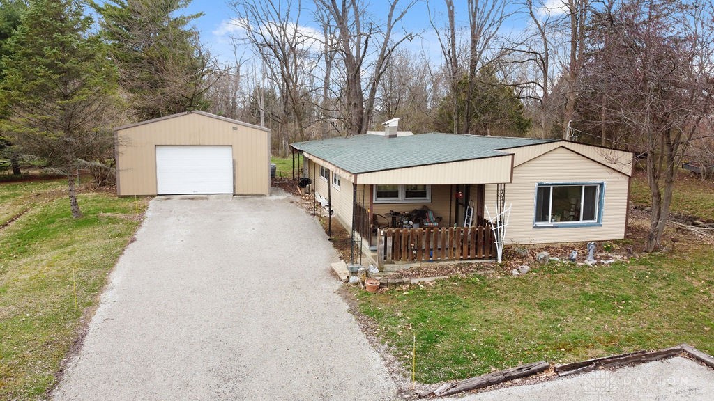 2099 Van Oss Drive, Beavercreek, Ohio image 1