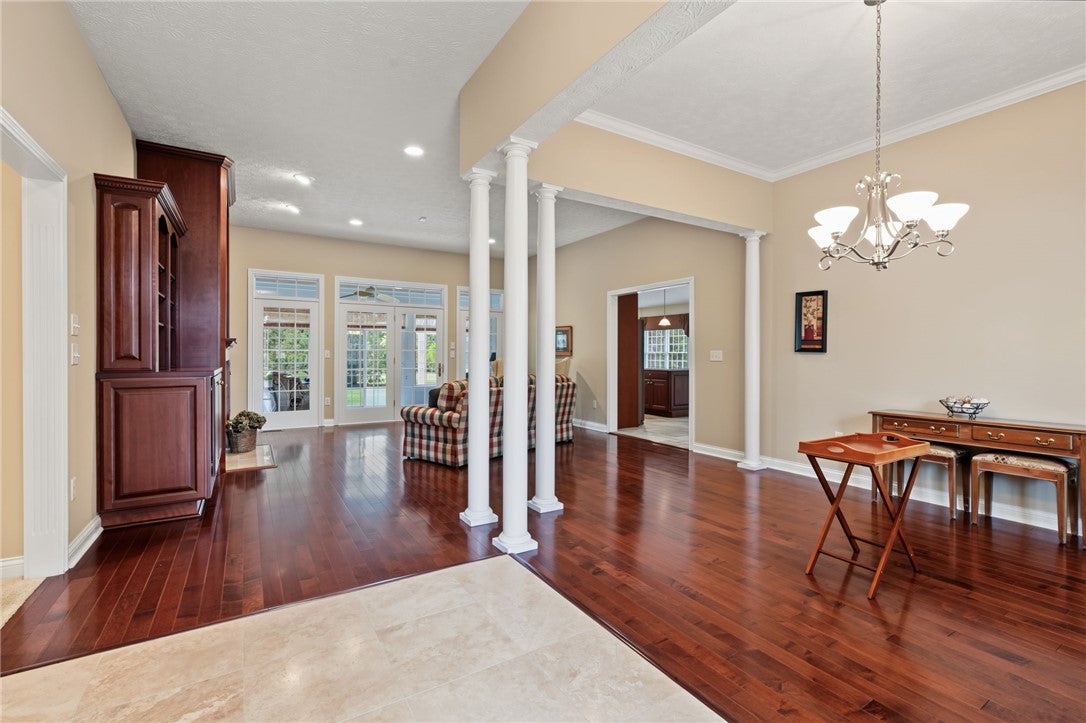 2730 Meadowpoint Drive