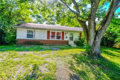 Homes For Sale - 912 Greenheart Drive<br/> New Carlisle, OH 45344