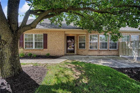 Condo For Sale - 5051 Twin Lakes Circle<br/> Clayton, OH 45315