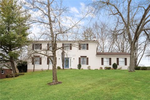 Homes For Sale - 128 E Concord Drive<br/> Warren County, Lebanon, OH 45036