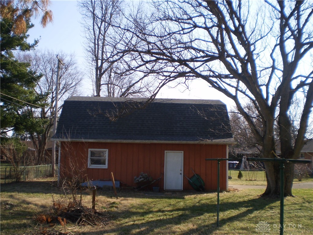 1086 Grange Hall Road, Beavercreek, Ohio image 6