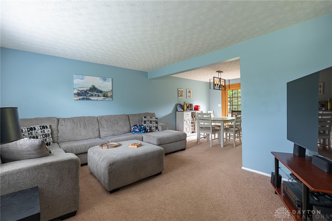 2547 Ryan Court, Beavercreek, Ohio image 3