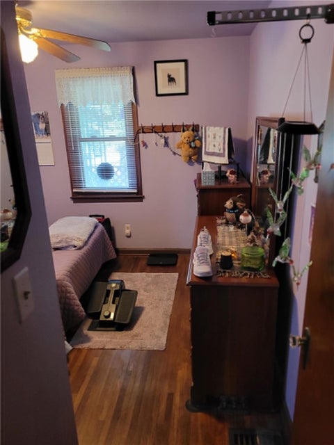 Photo of 731 S Harris Avenue, Columbus, OH 43204 (MLS # 966283)