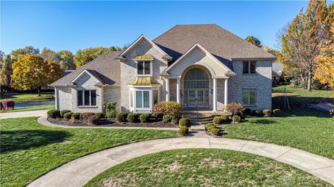 Photo of 8470 Koster Lane, Dayton, OH 45458 (MLS # 947854)