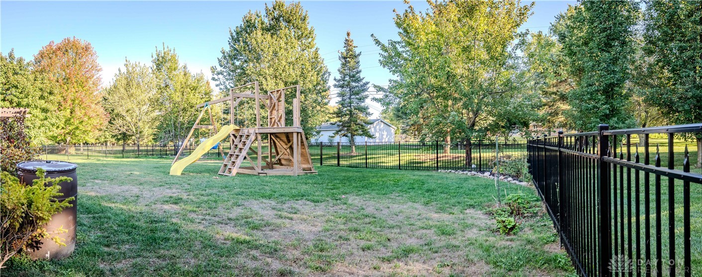 Tipp City, Ohio 45371, United States, 3 Bedrooms Bedrooms, ,3 BathroomsBathrooms,Residential,Active,229746