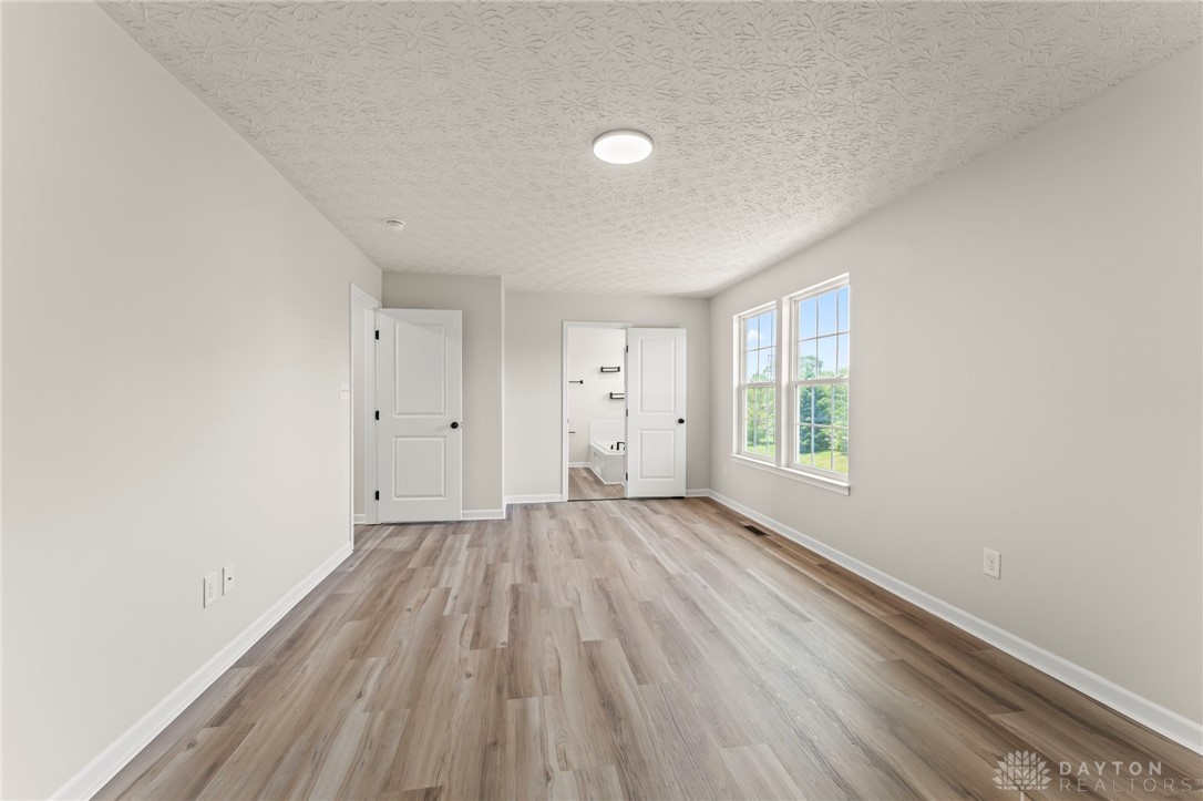 1319 Artesian Lane, Fairborn, Ohio image 39