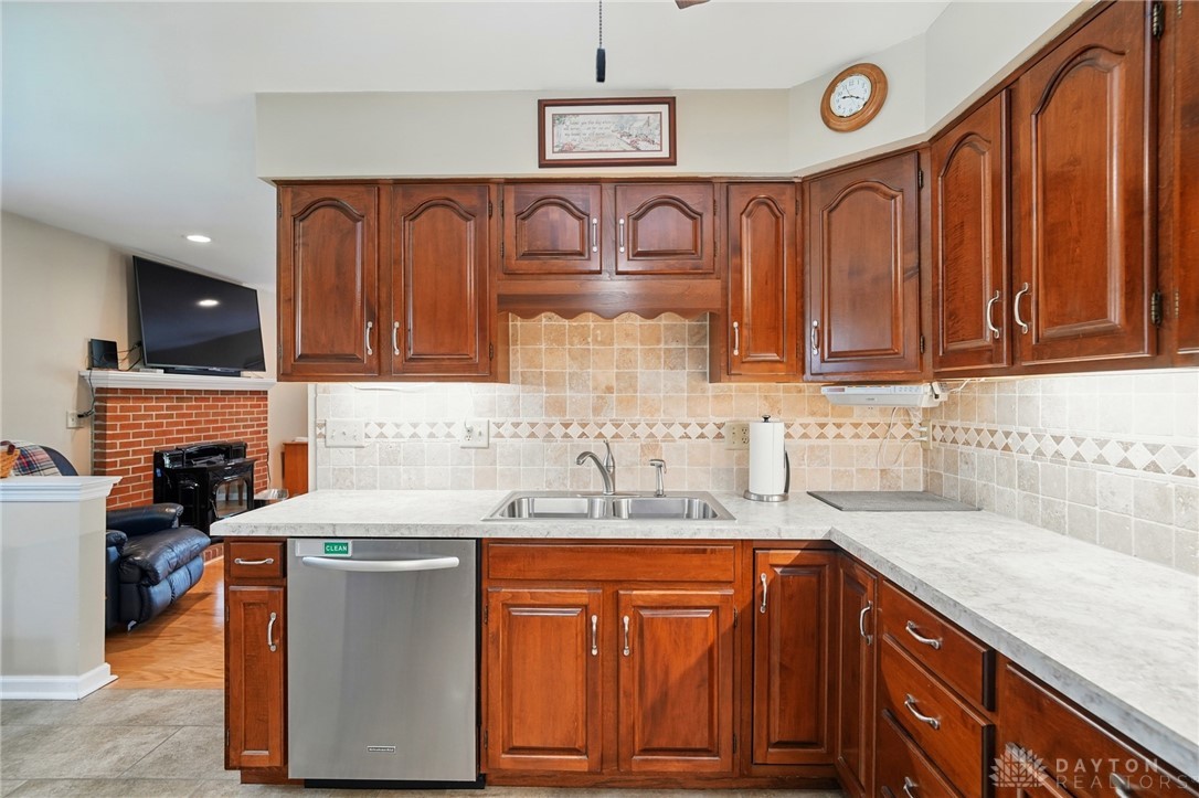 601 Tara Oaks Drive, Middletown, Ohio image 12