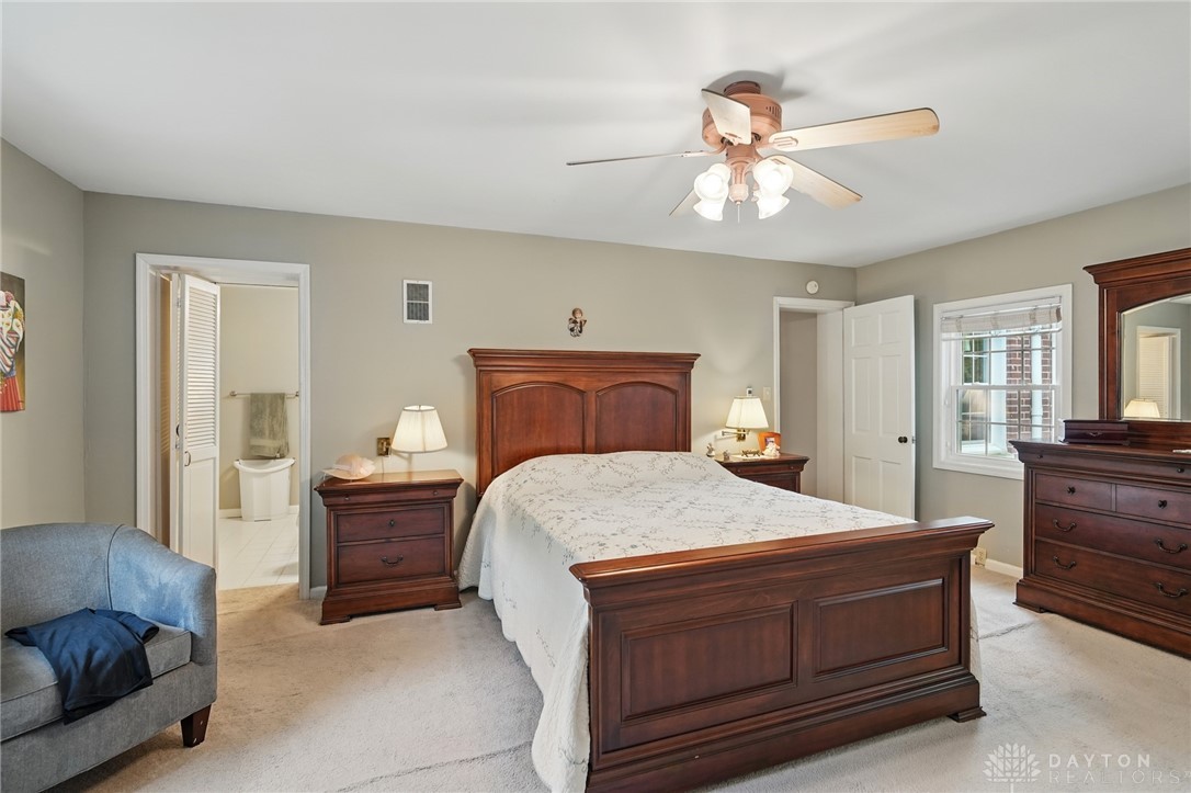 125 Spirea Drive, Oakwood, Ohio image 18