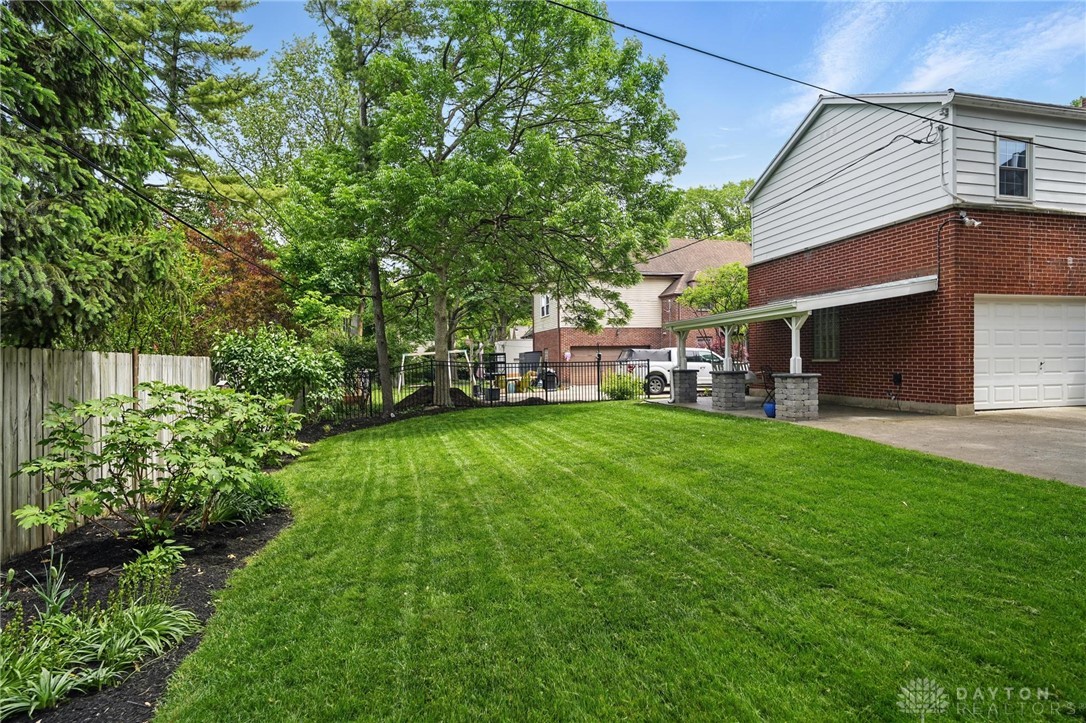 125 Spirea Drive, Oakwood, Ohio image 35