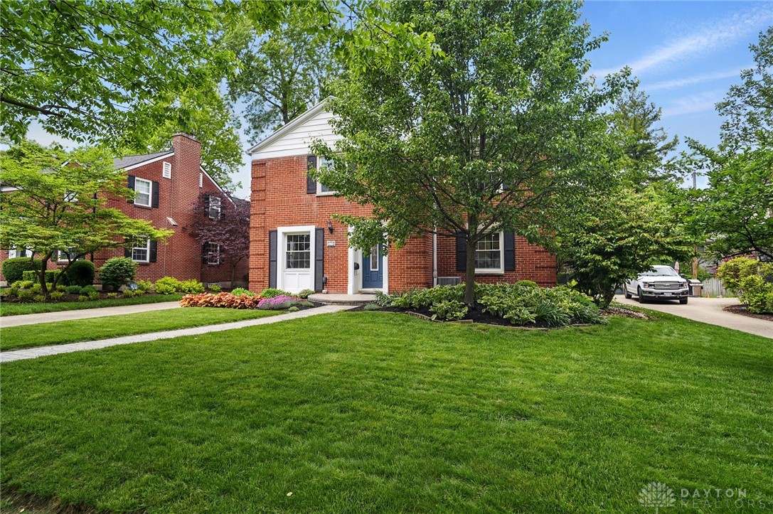 125 Spirea Drive, Oakwood, Ohio image 4