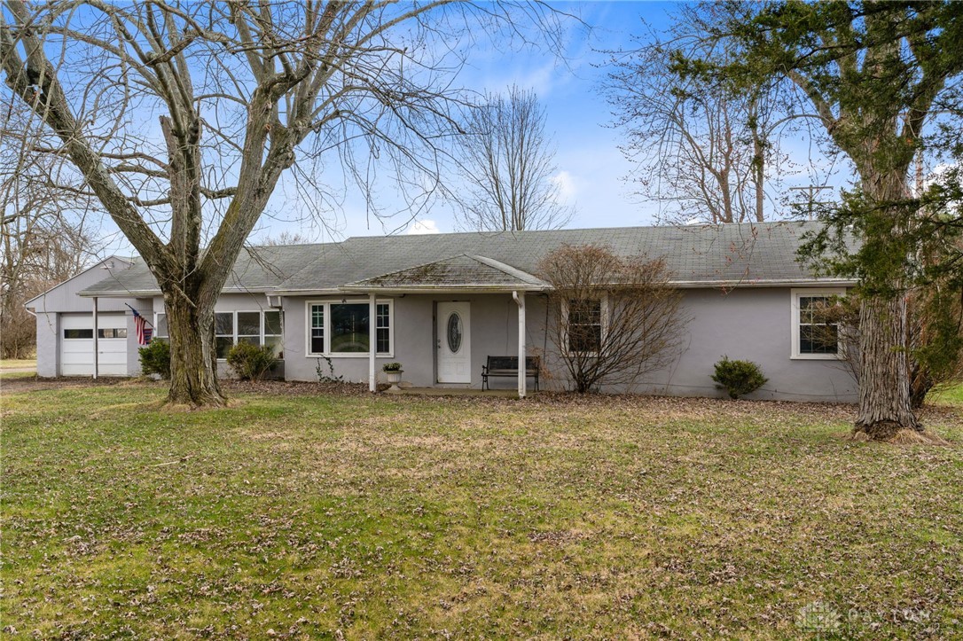 6384 Heffner Road, Tipp City, Ohio image 4