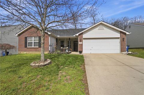 Photo of 4381 Coach Light Trail, Dayton, OH 45424 (MLS # 955600)